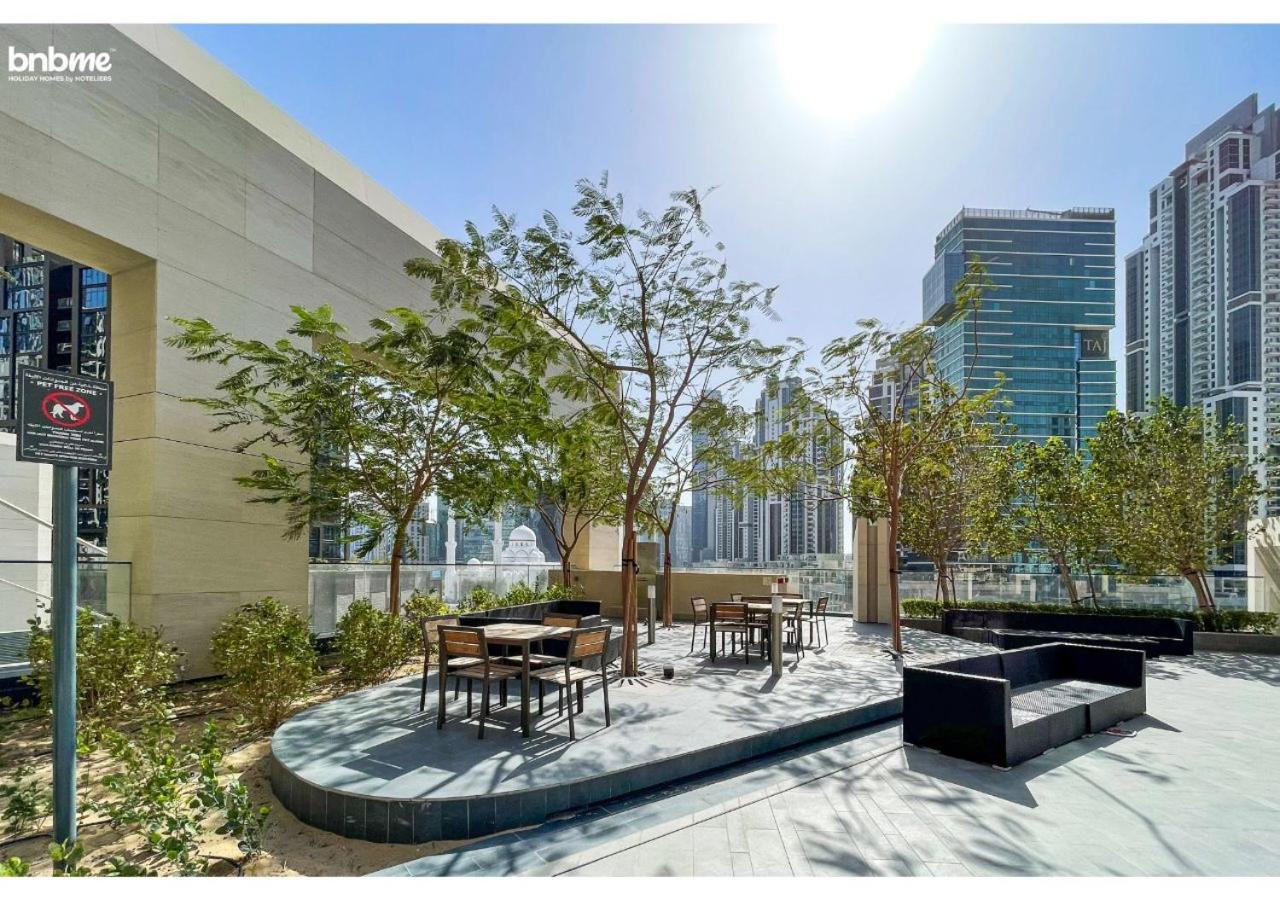 شقة Bnbme - Boulevard Heights دبي المظهر الخارجي الصورة